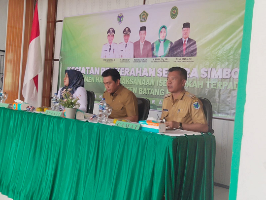 Penyerahan Isbat Nikah 1