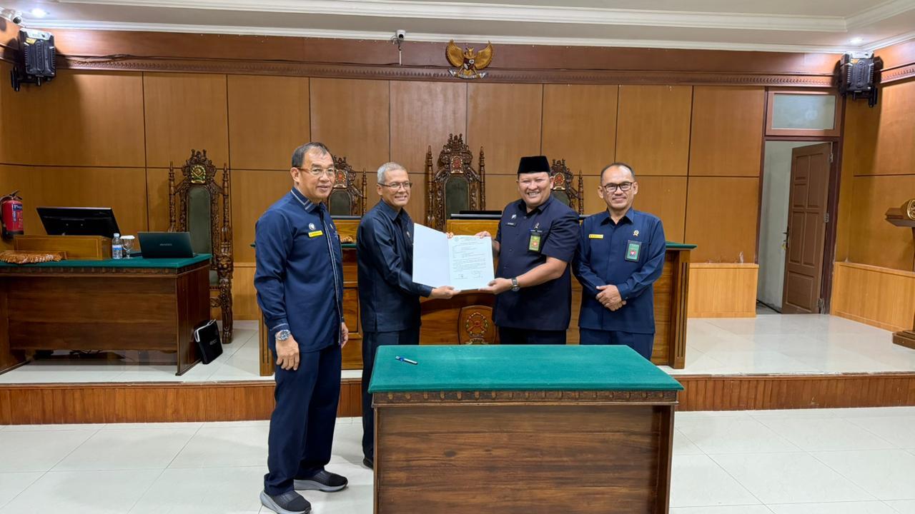 penandatanganan kontrak kinerja